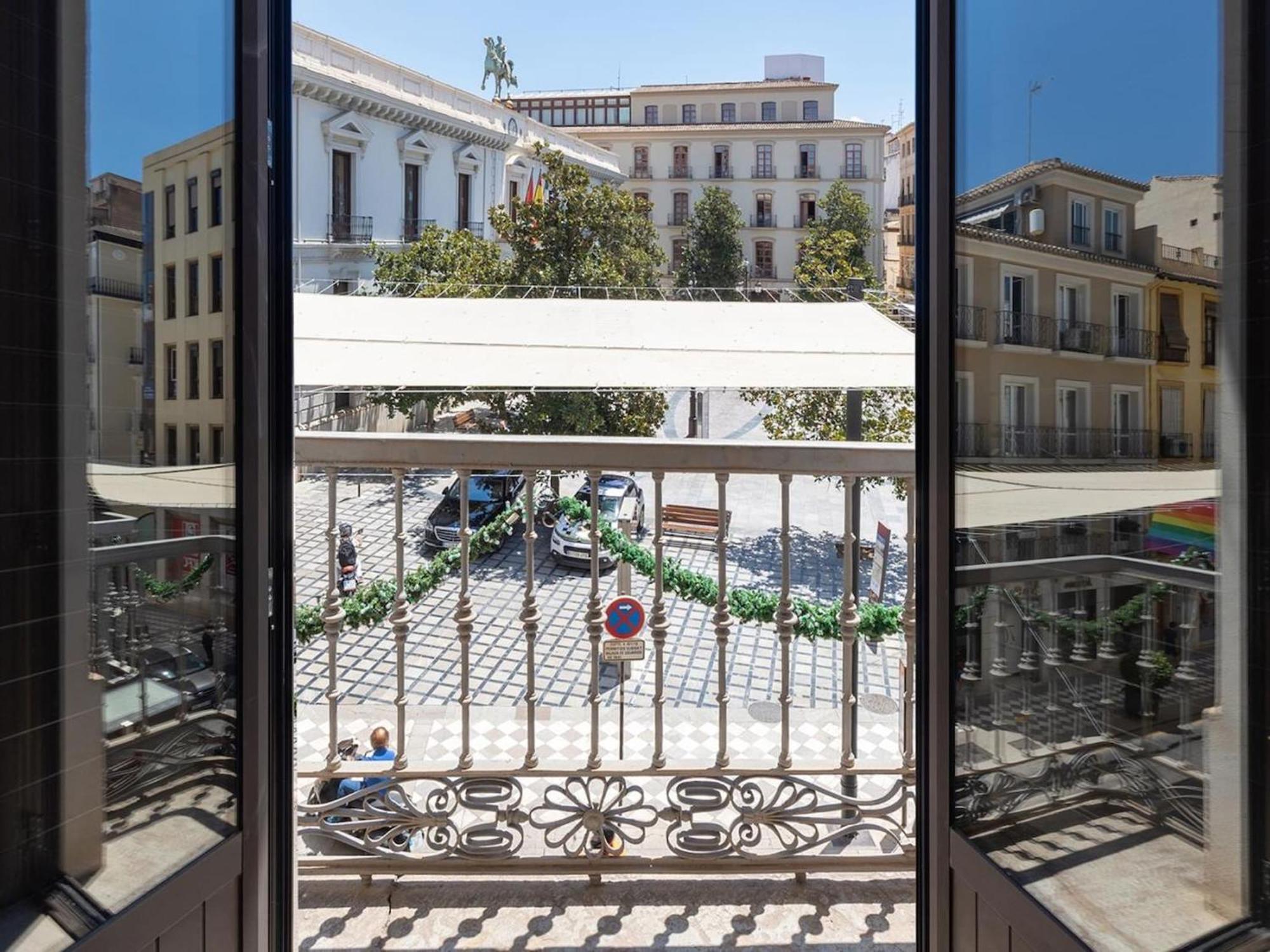Elegant Town Hall Apartment With Views Granada Kültér fotó